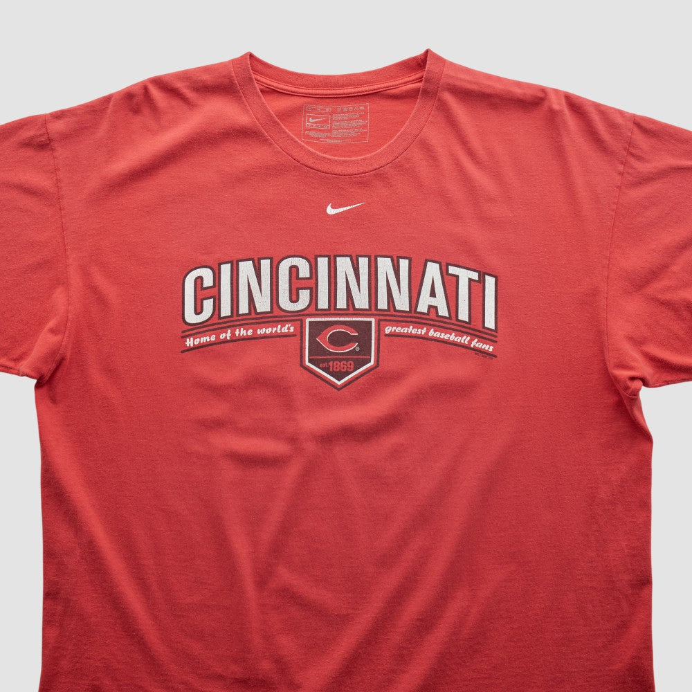 Red Cincinnati Reds Nike 2000s T-shirt