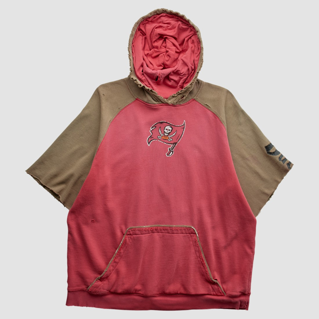 Reebok 2000s Hooded Pullover Sweatshirt - Tampa Bay Buccaneers Pullover