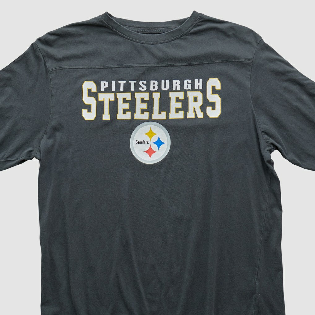 Team Edition Apparel 2000s Long Sleeve T-shirt - Pittsburgh Steelers T-shirts