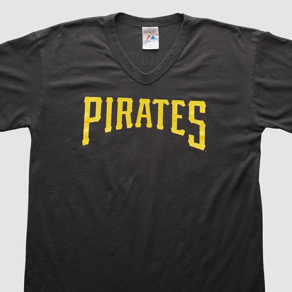 Black Pittsburgh Pirates Majestic 2000s T-shirt