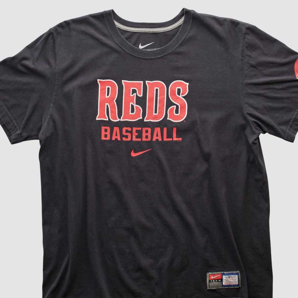 Black Cincinnati Reds Nike 2010s T-shirt