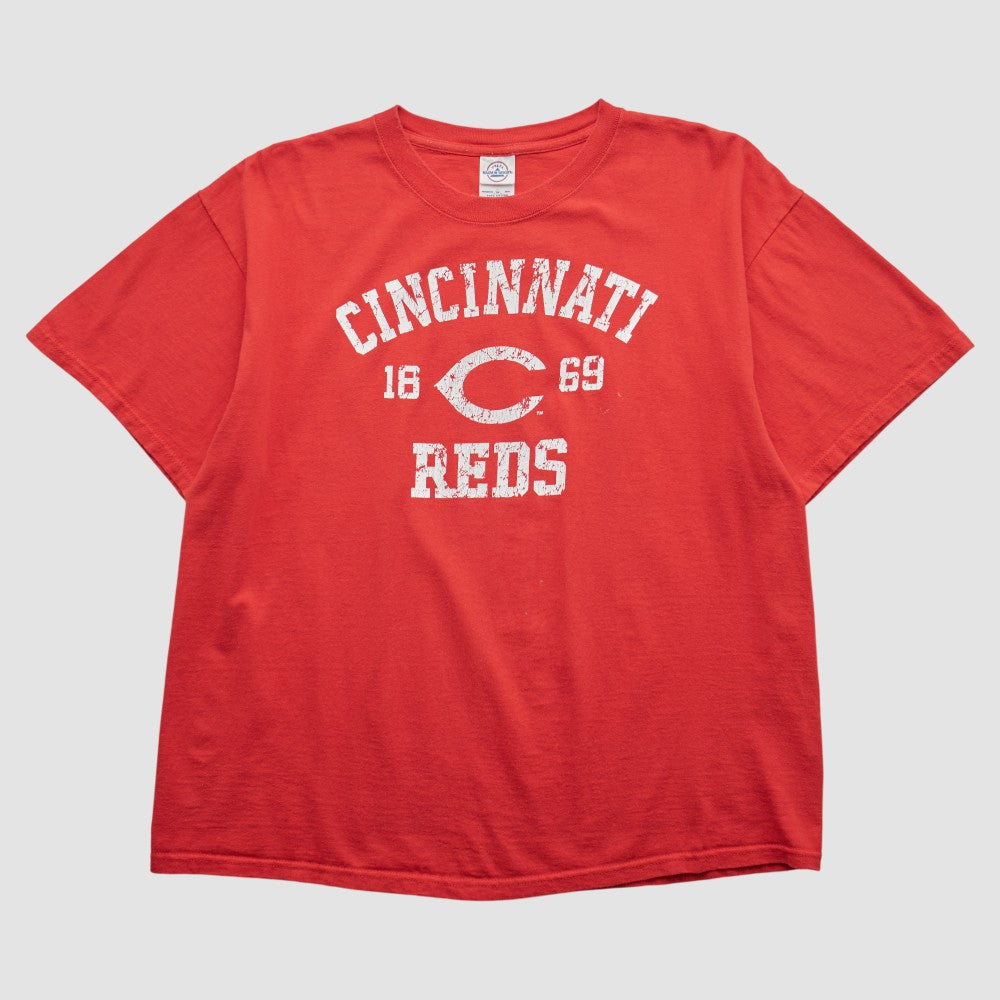 Red Cincinnati Reds Delta 2010s T-shirt