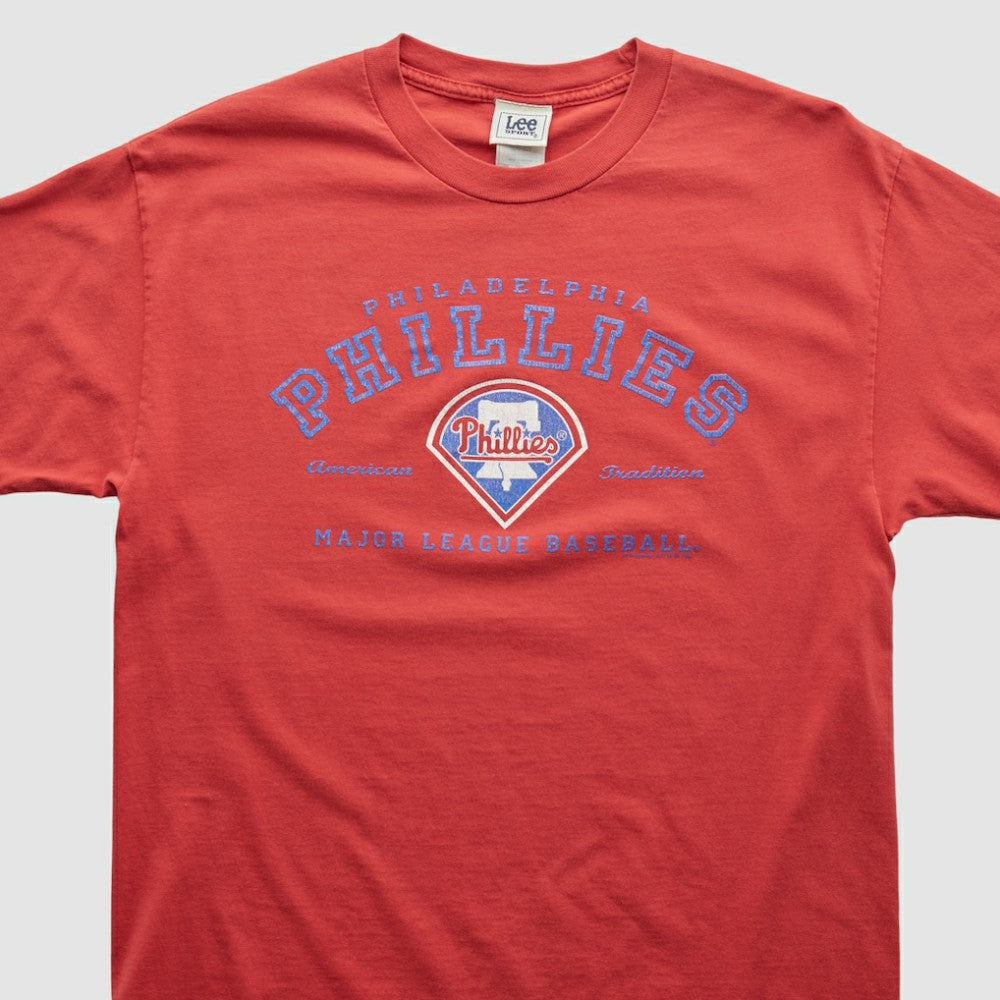 Red Philadelphia Phillies Lee Apparel 2000s T-shirt
