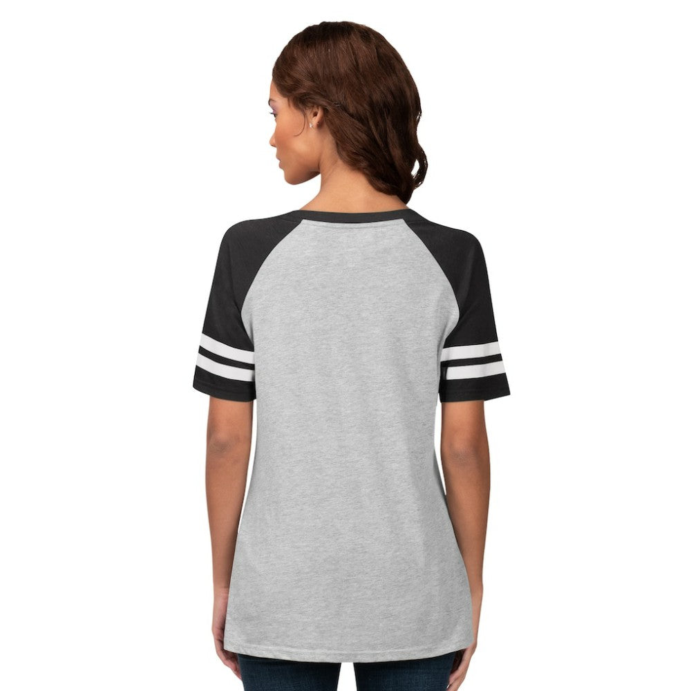 Heather Gray San Diego Padres G-III 4Her by Carl Banks Women's Goal Line Raglan V-Neck T-Shirt