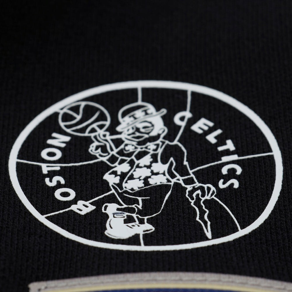 Mitchell & Ness Boston Celtics Women's Hardwood Classics Script Lightweight Sweatshirt