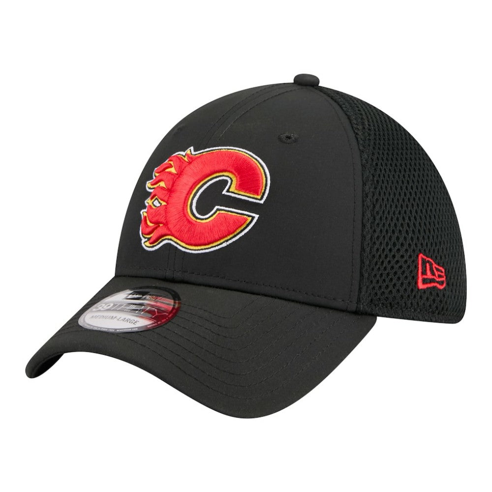 NHL Calgary Flames New Era Logo 39THIRTY Flex Hat