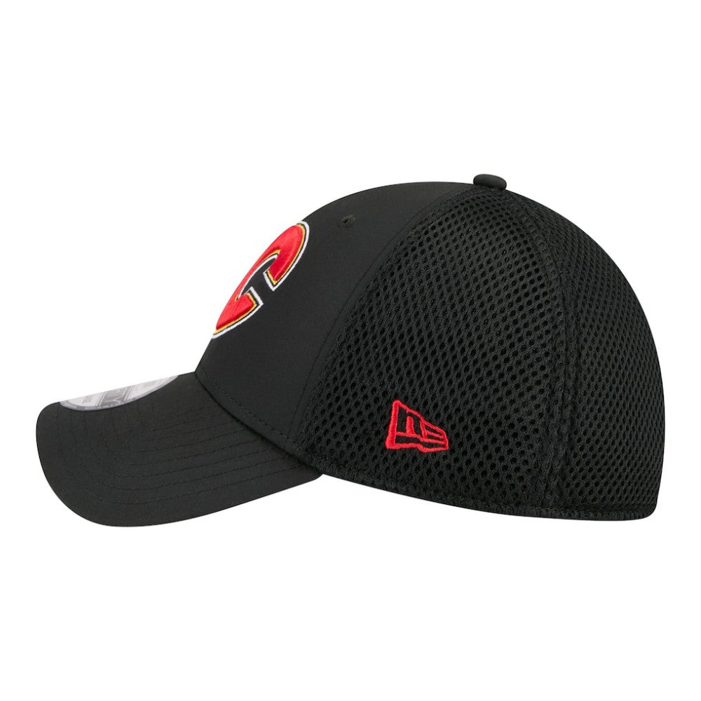 NHL Calgary Flames New Era Logo 39THIRTY Flex Hat