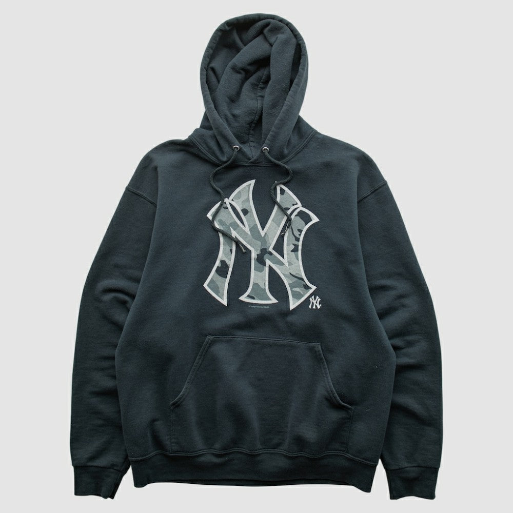 Black New York Yankees Genuine Merchandise 2010s Hooded Pullover Sweatshirt