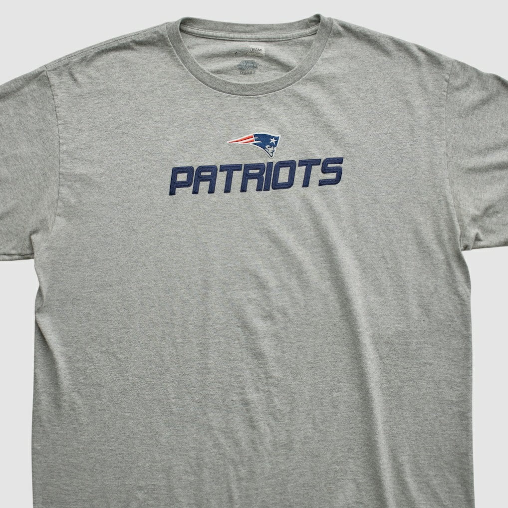 Team Edition Apparel 2000s T-shirt - New England Patriots T-shirts