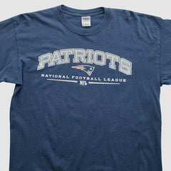 Gildan 2000s Long Sleeve T-shirt - New England Patriots T-shirts
