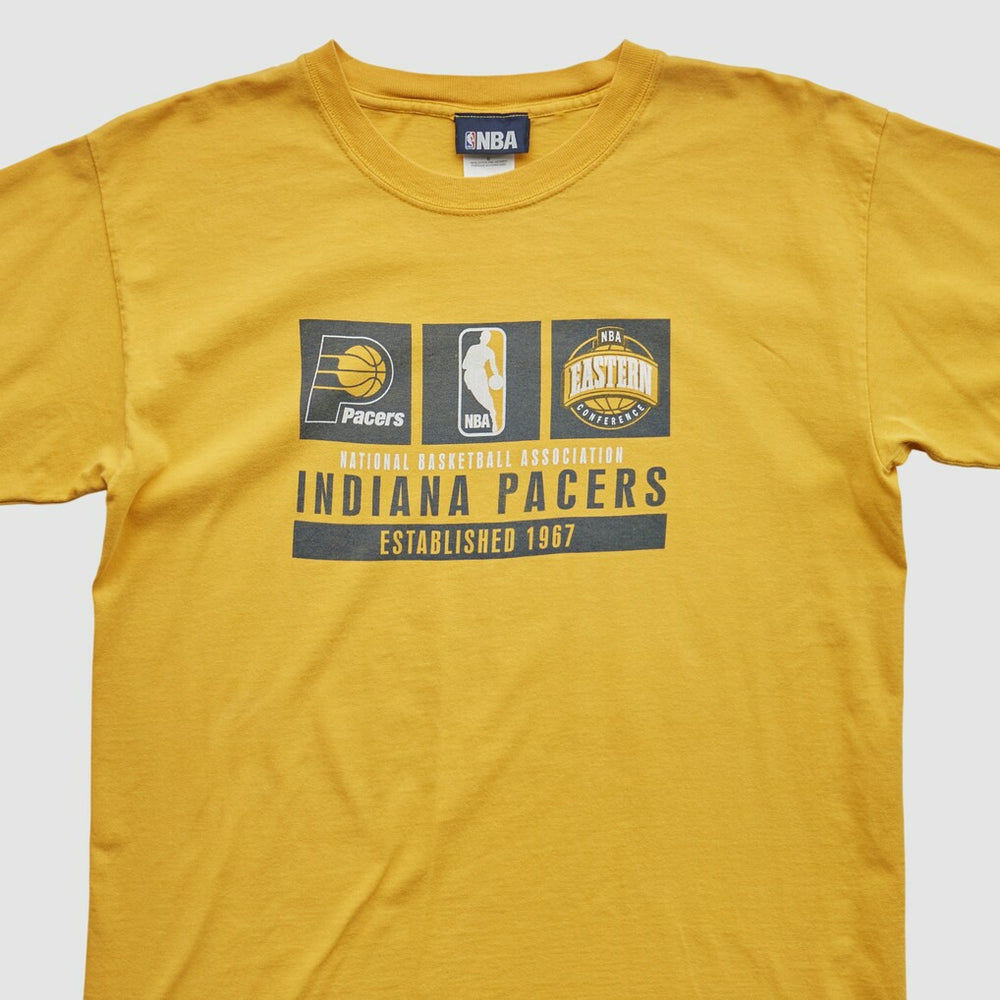 Vintage Indiana Pacers NBA 2000s T-shirt