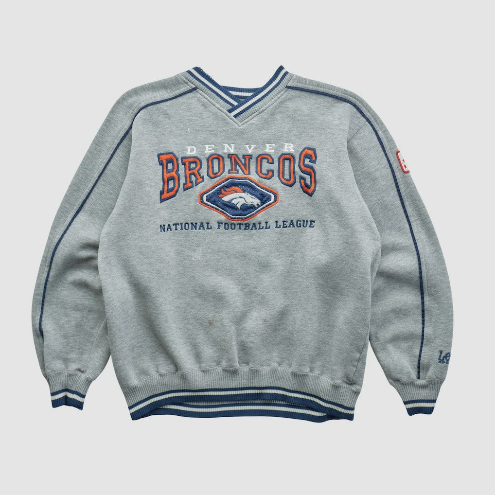 Lee Apparel 90s Pullover Sweatshirt - Denver Broncos Pullover