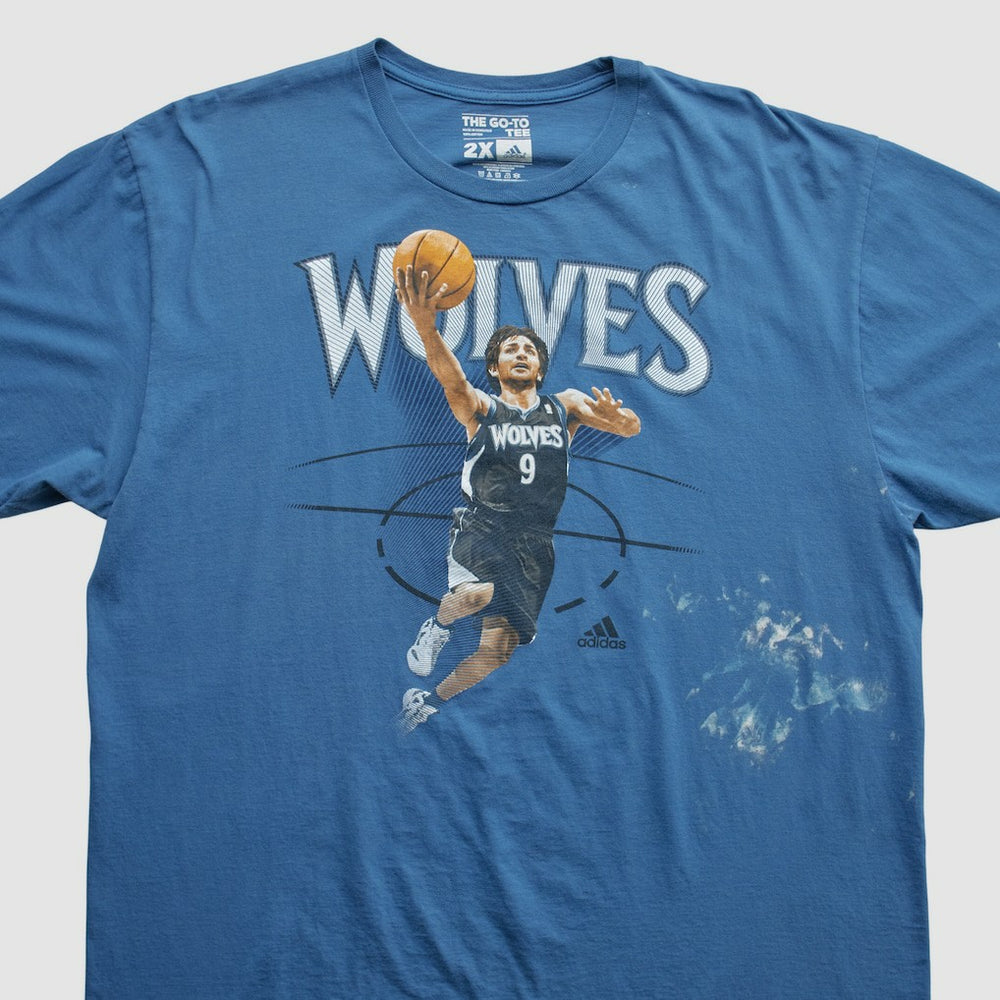 Adidas Minnesota Timberwolves 2010s T-shirt