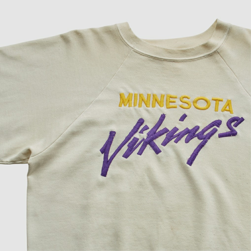 Logo 7 80s Pullover Sweatshirt - Minnesota Vikings Pullover