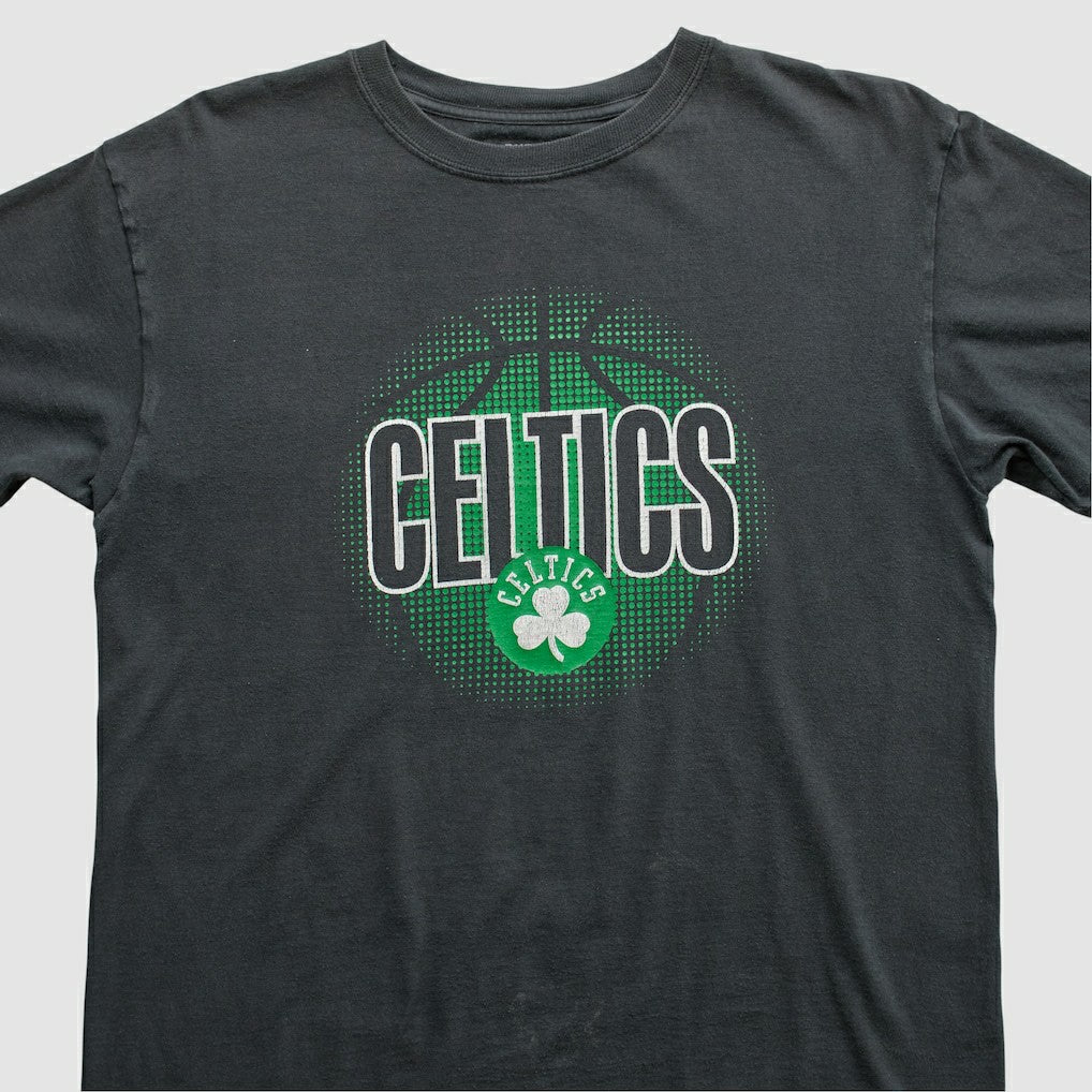 Vintage Boston Celtics NBA 2010s T-shirt
