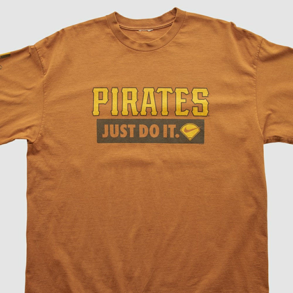 Clay Pittsburgh Pirates 2000s T-shirt