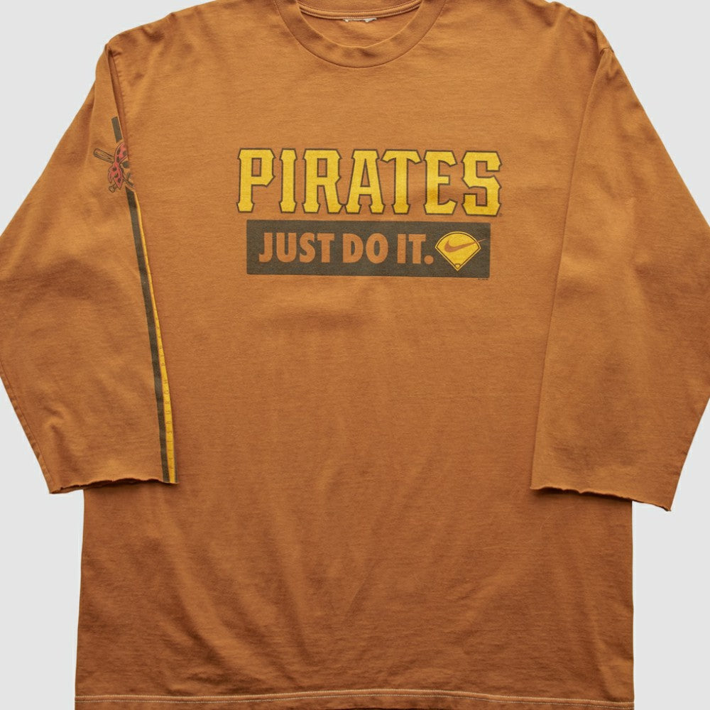 Clay Pittsburgh Pirates 2000s T-shirt