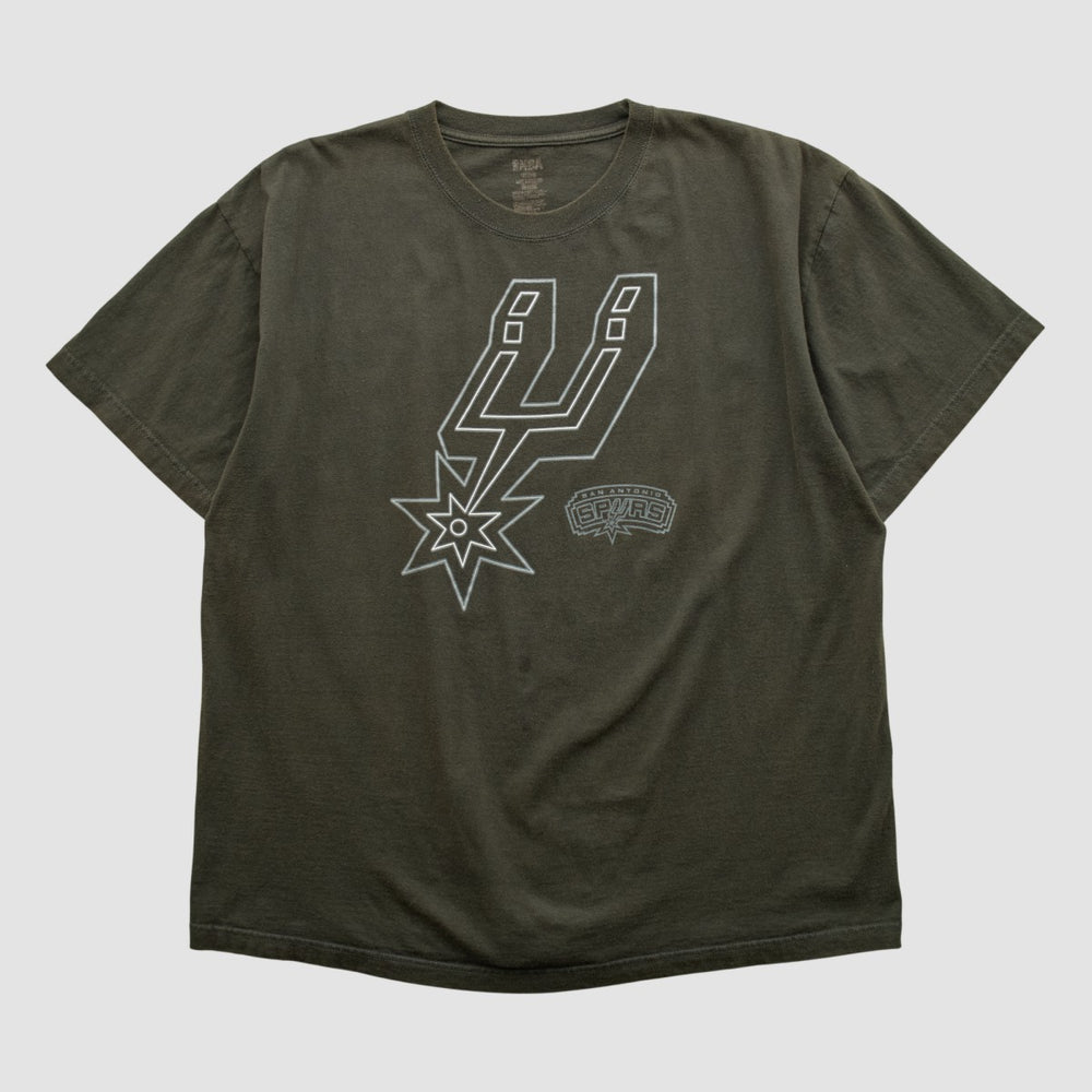 Vintage San Antonio Spurs NBA 2000s T-shirt