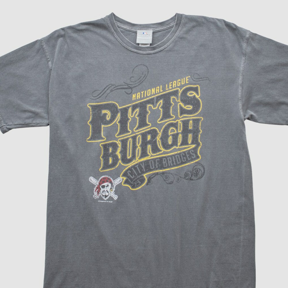 Gray Pittsburgh Pirates Genuine Merchandise 2000s T-shirt
