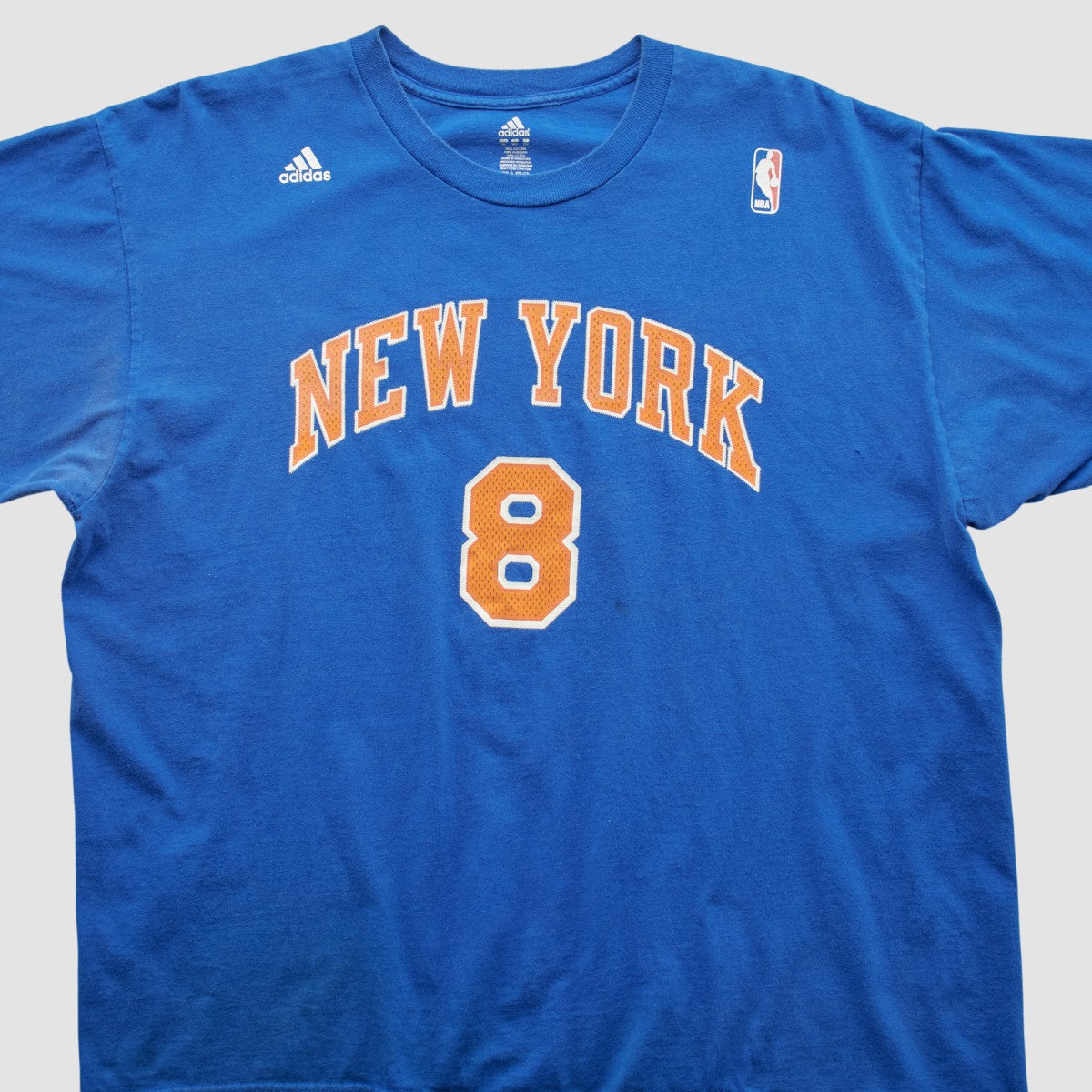 Adidas New York Knicks 2000s T-shirt