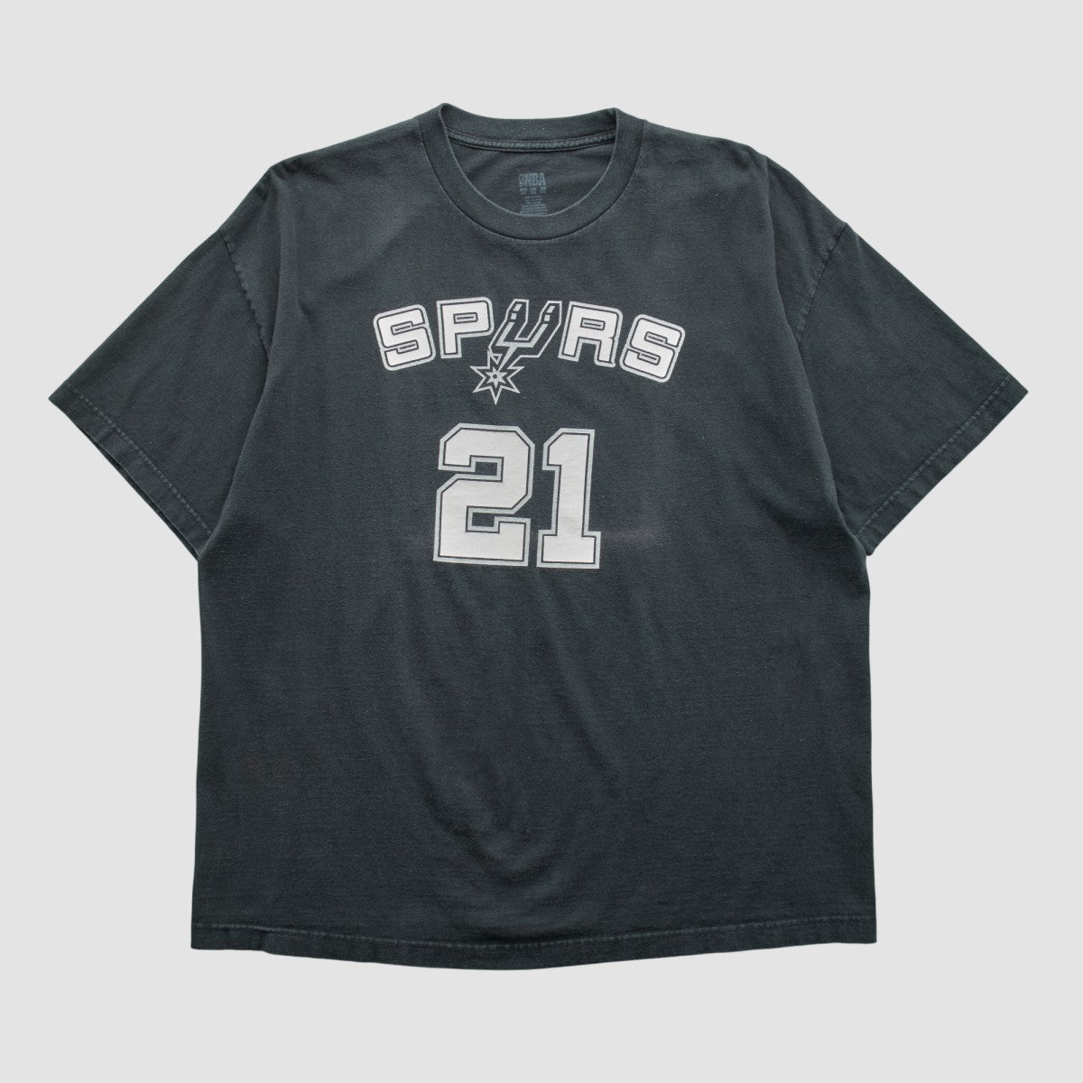 Vintage San Antonio Spurs NBA 2000s T-shirt