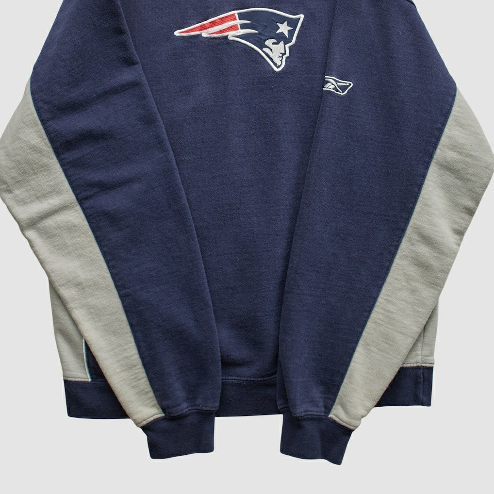 Reebok 2000s Pullover Sweatshirt - New England Patriots Pullover