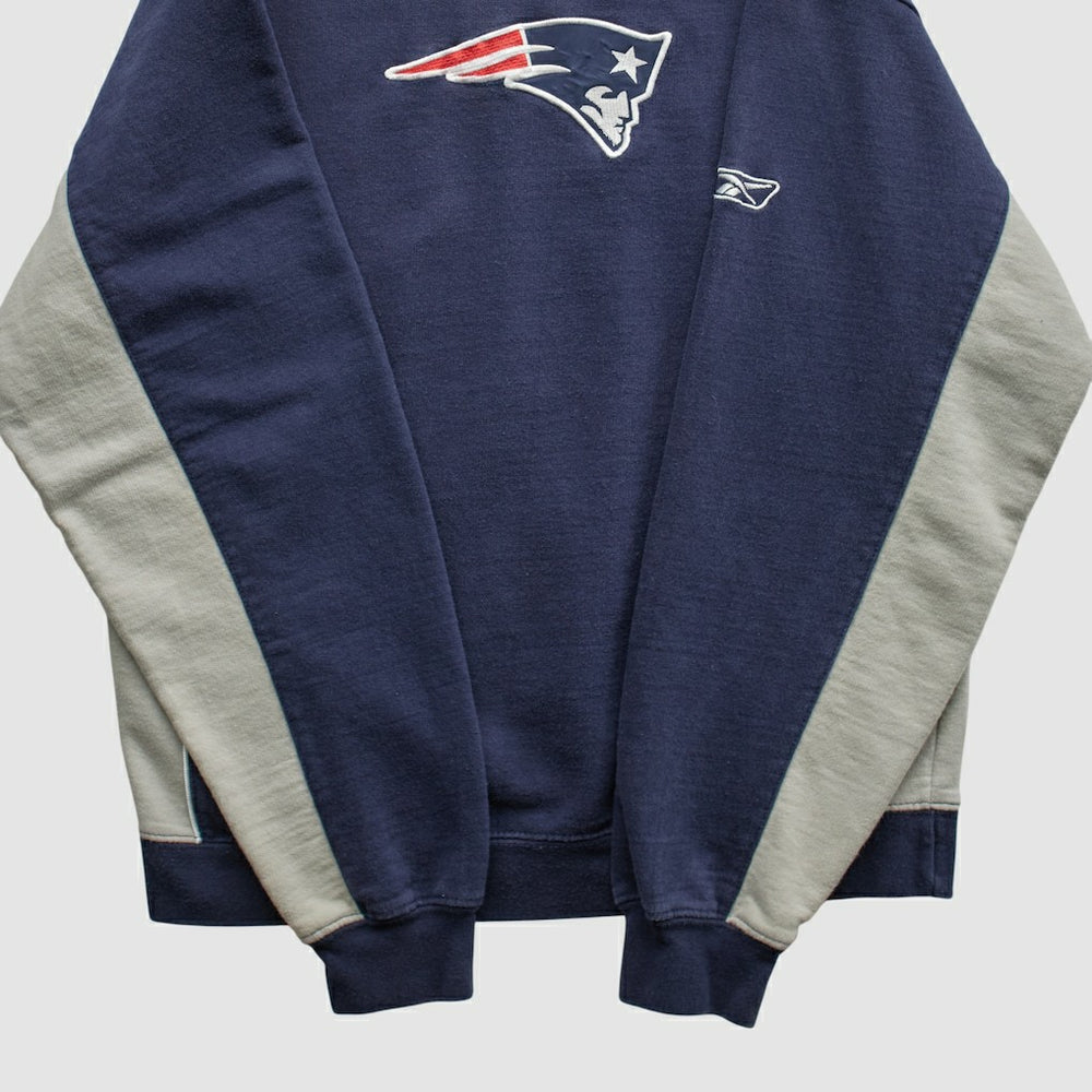Reebok 2000s Pullover Sweatshirt - New England Patriots Pullover