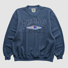 Lee Apparel 90s Pullover Sweatshirt - New England Patriots Pullover