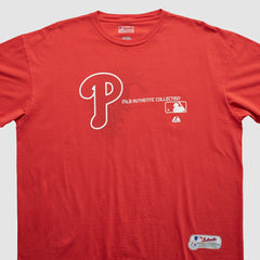 Red Philadelphia Phillies Majestic 2000s T-shirt