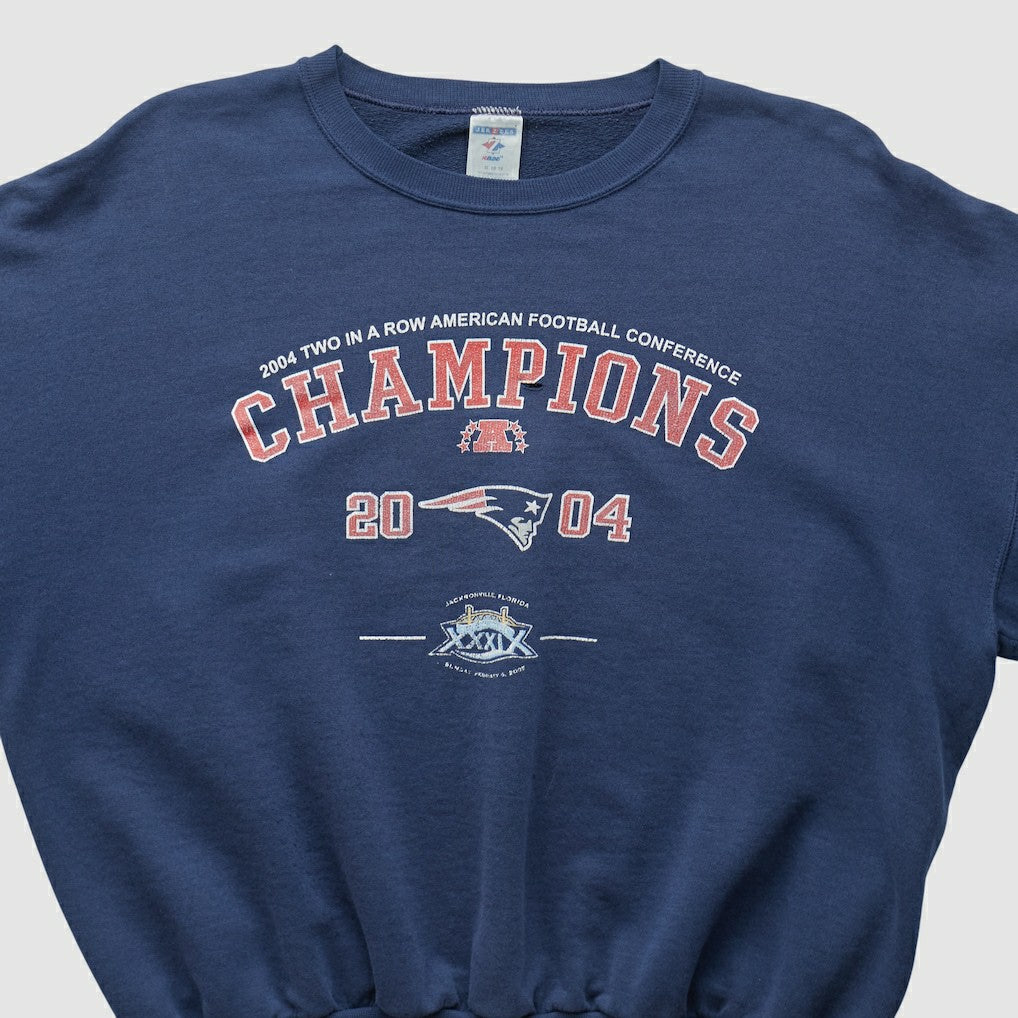 Jerzees 2004 Pullover Sweatshirt - New England Patriots Pullover
