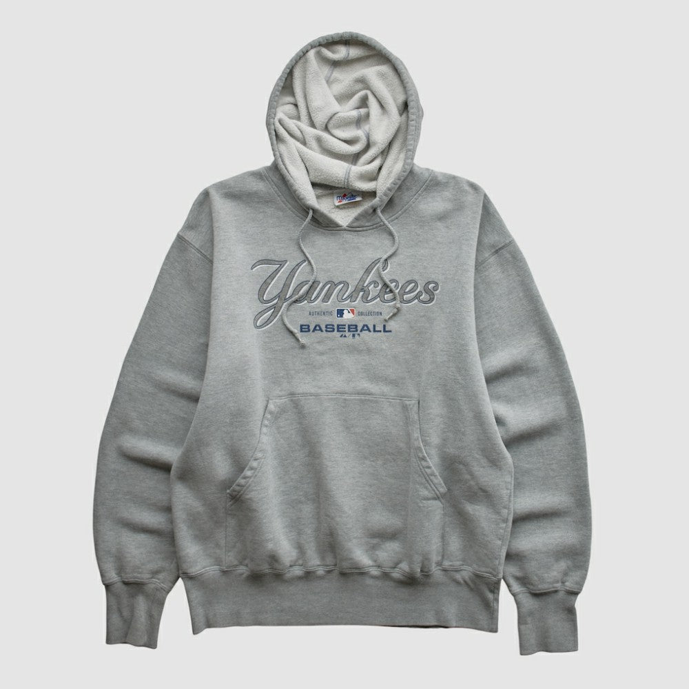 Heather Gray New York Yankees Majestic 2000s Hooded Pullover Sweatshirt