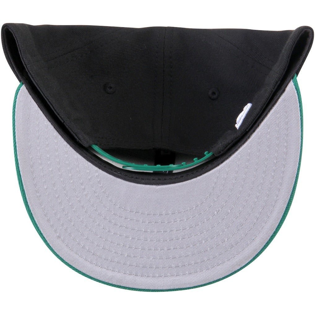 New Era Boston Celtics 2-Tone 9FIFTY Adjustable Snapback Hat