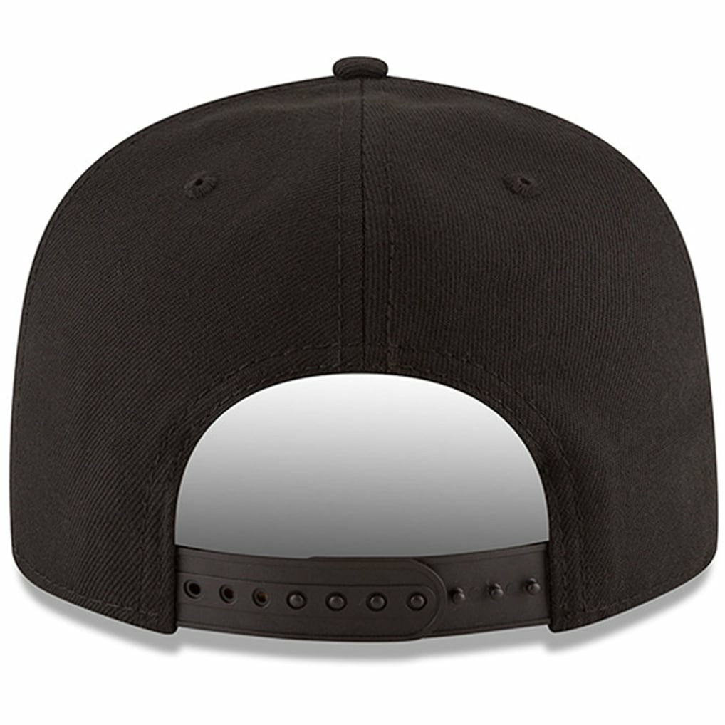 New Era Atlanta Hawks Black & White Logo 9FIFTY Adjustable Snapback Hat