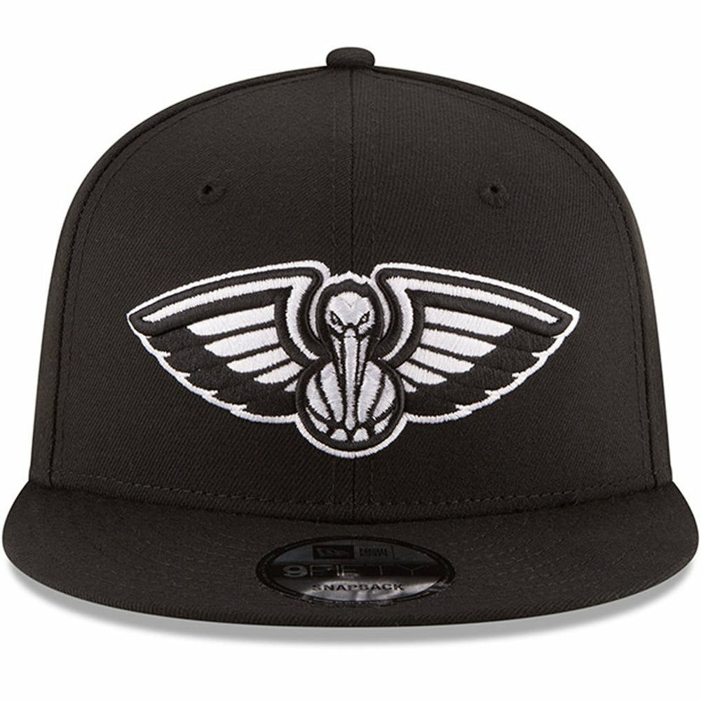 New Era New Orleans Pelicans Black & White Logo 9FIFTY Adjustable Snapback Hat