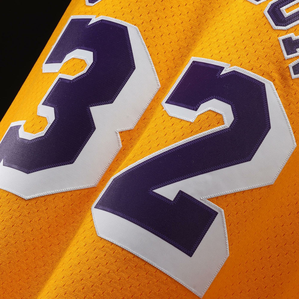 Mitchell & Ness Magic Johnson Los Angeles Lakers 1984/85 Hardwood Classics Swingman Jersey