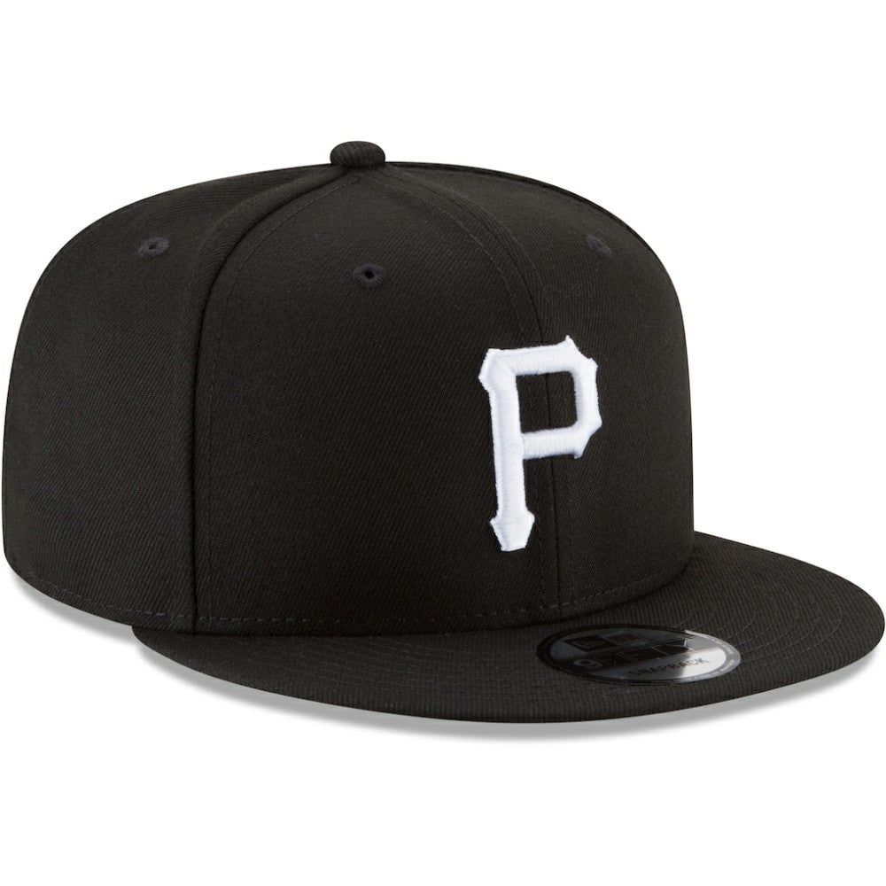Black Pittsburgh Pirates New Era Black & White 9FIFTY Snapback Hat