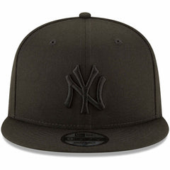 Black New York Yankees New Era Black on Black 9FIFTY Team Snapback Adjustable Hat
