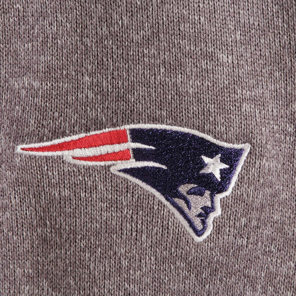 Antigua Fortune Quarter-Zip Pullover Jacket - New England Patriots Pullover