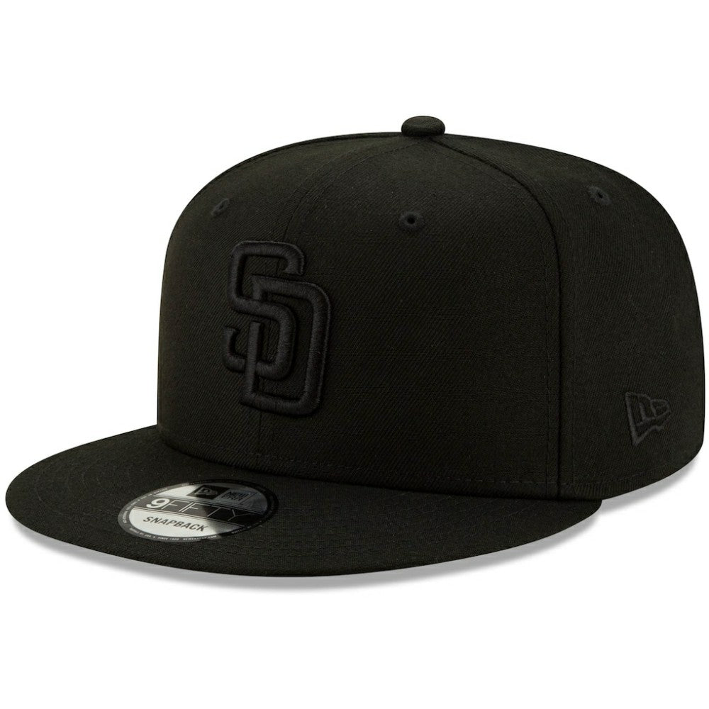 Black San Diego Padres New Era Black on Black 9FIFTY Snapback Adjustable Hat
