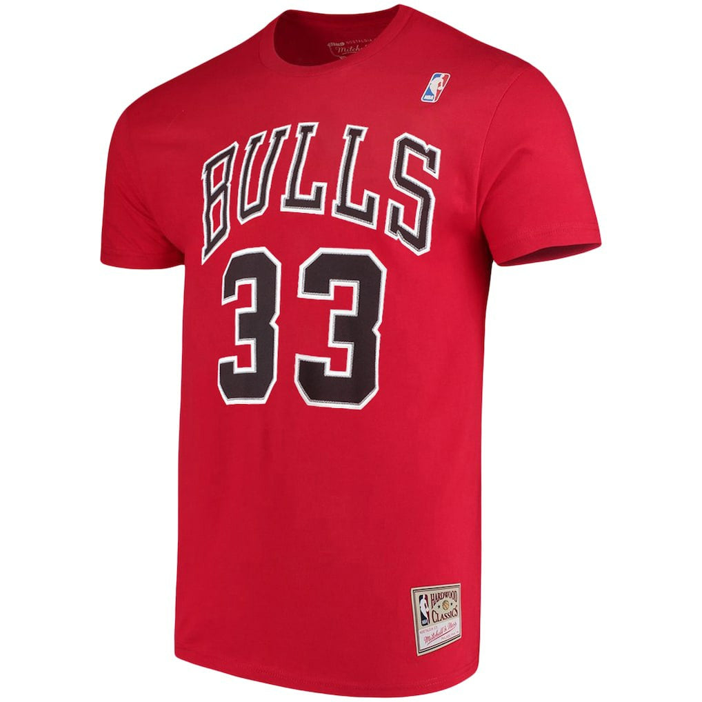 Mitchell & Ness Scottie Pippen Chicago Bulls Hardwood Classics Name & Number Player T-Shirt sale