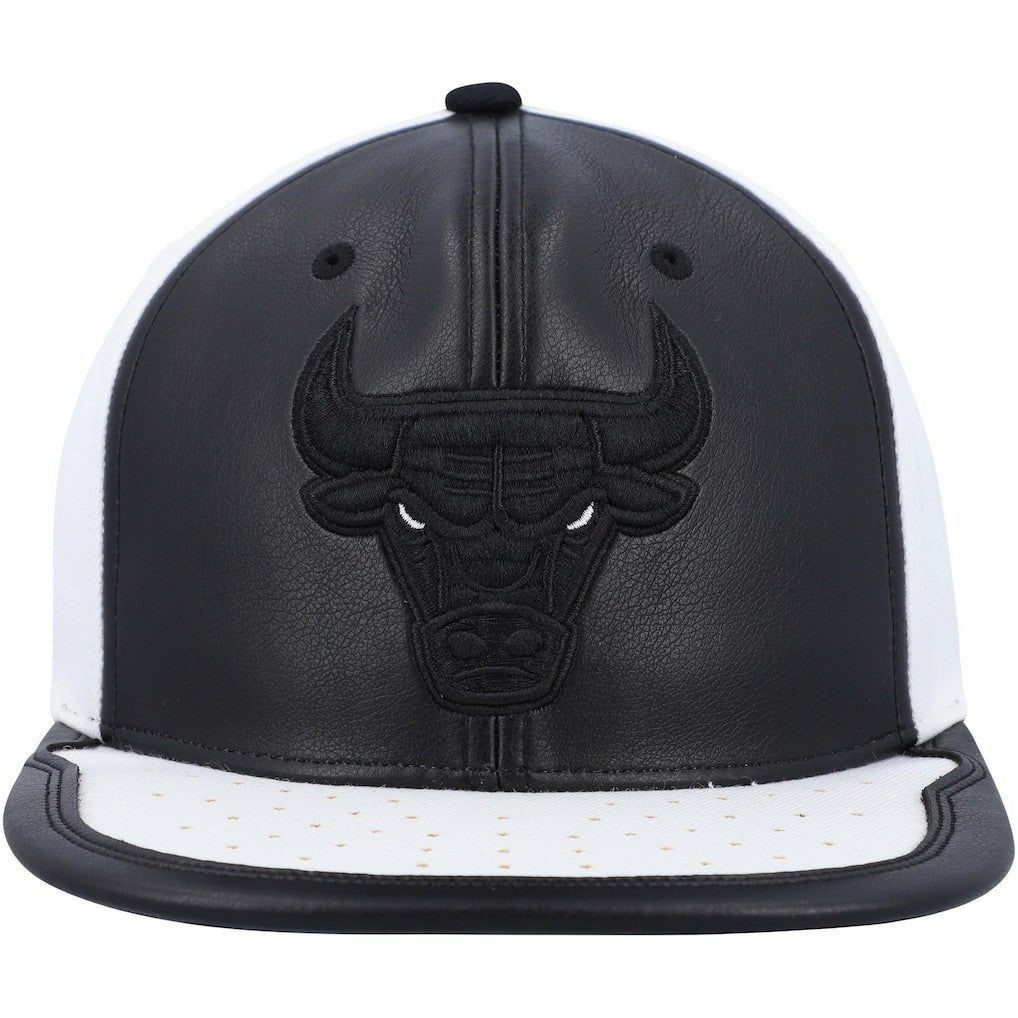 Mitchell & Ness Chicago Bulls NBA Day One Snapback Hat