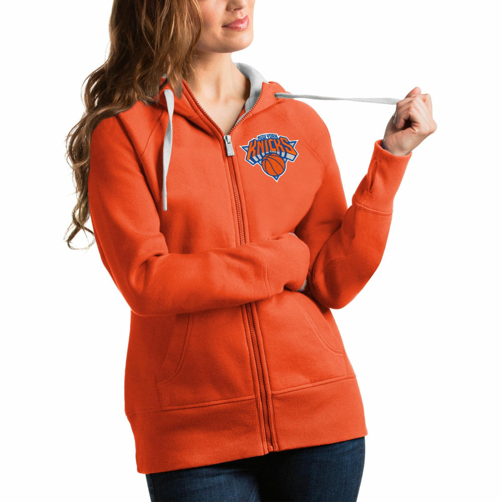 New York Knicks Antigua Women's Victory Full-Zip Hoodie