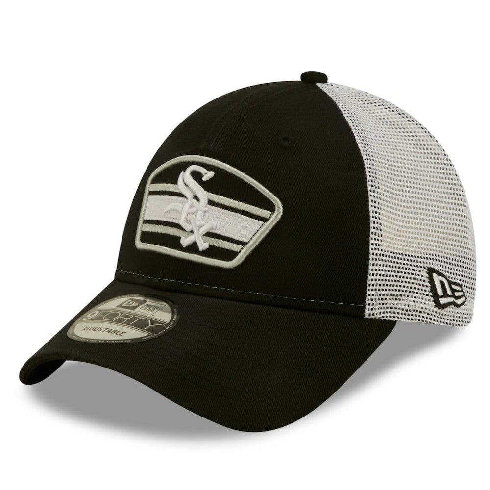 Black/White Chicago White Sox New Era Logo Patch 9FORTY Trucker Snapback Hat