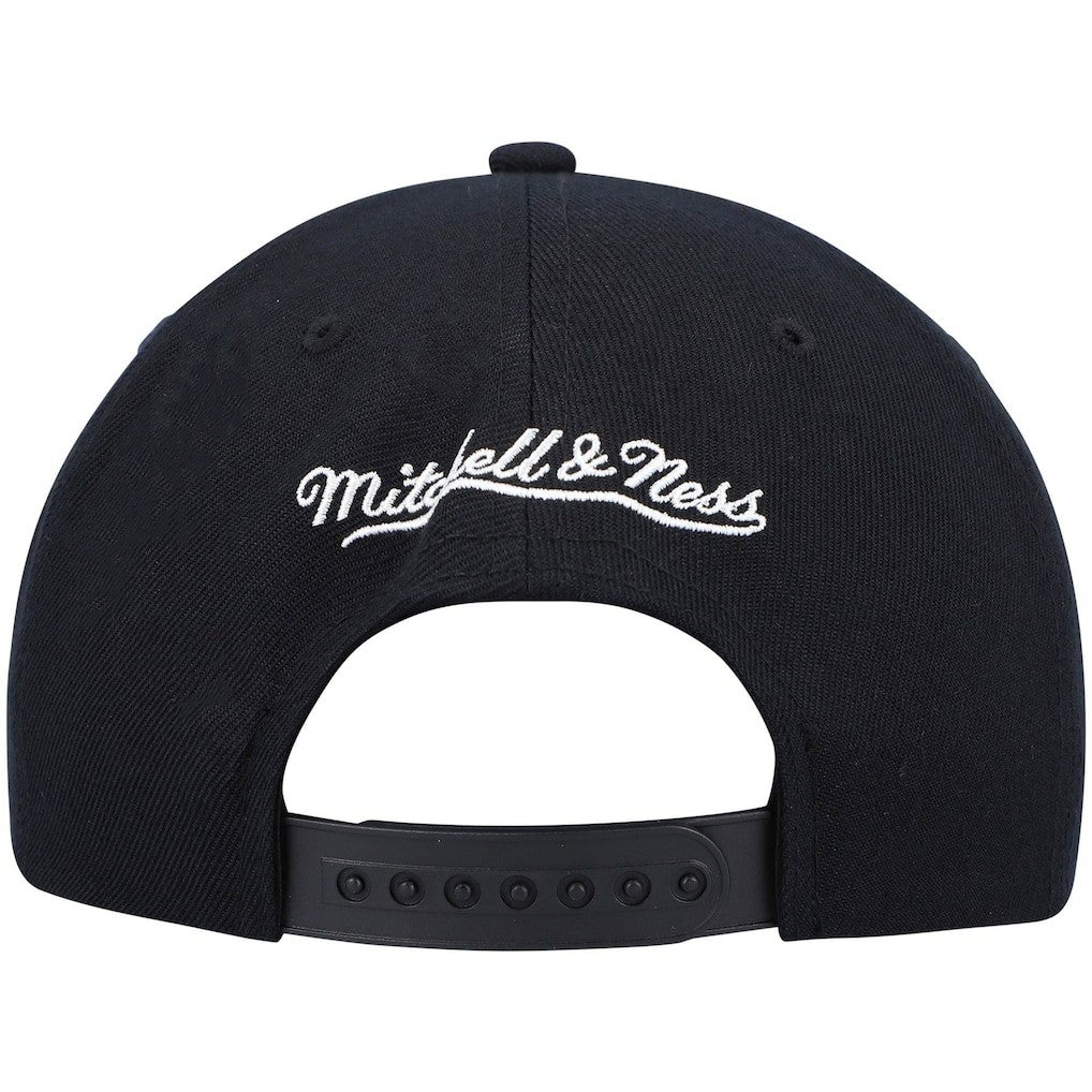 Mitchell & Ness Boston Celtics Hardwood Classics Script 2.0 Snapback Hat
