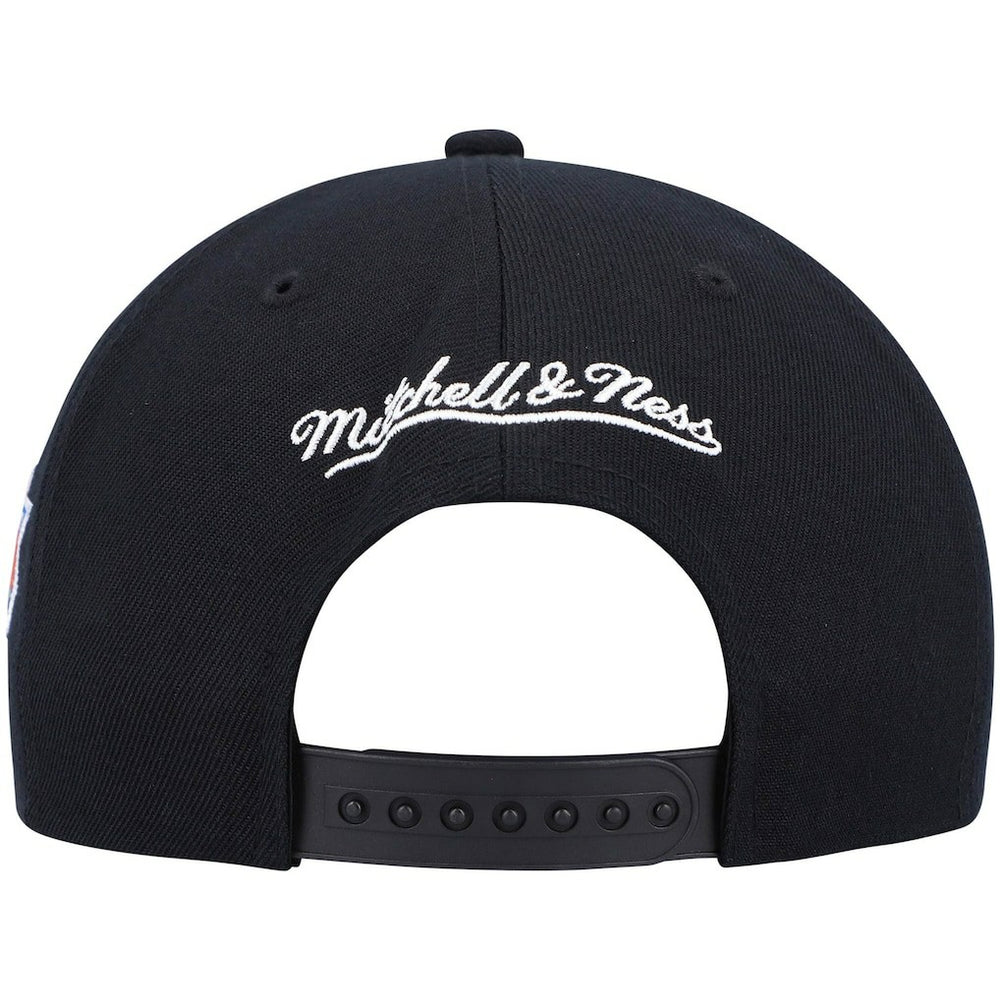 Mitchell & Ness New York Knicks Hardwood Classics Script 2.0 Snapback Hat
