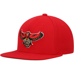 Mitchell & Ness Atlanta Hawks Hardwood Classics Team Ground 2.0 Snapback Hat