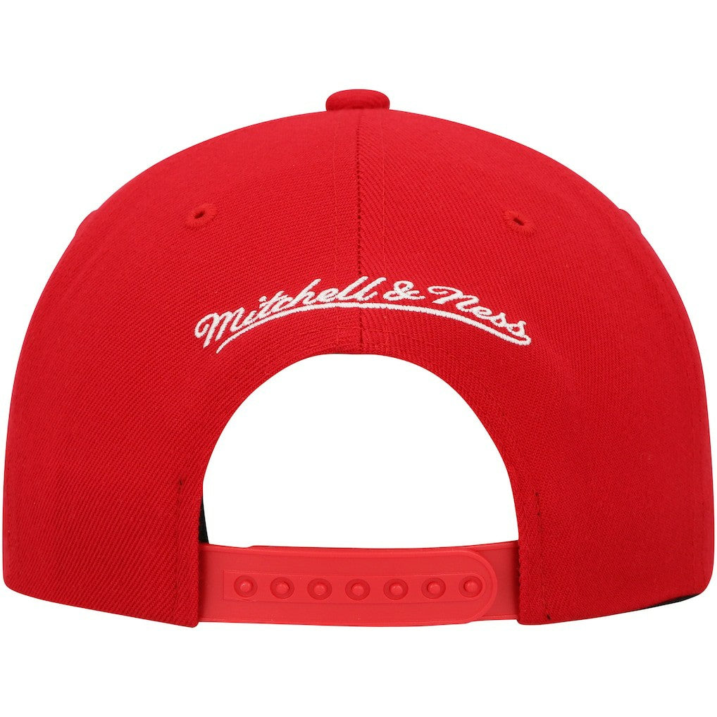 Mitchell & Ness Atlanta Hawks Hardwood Classics Team Ground 2.0 Snapback Hat