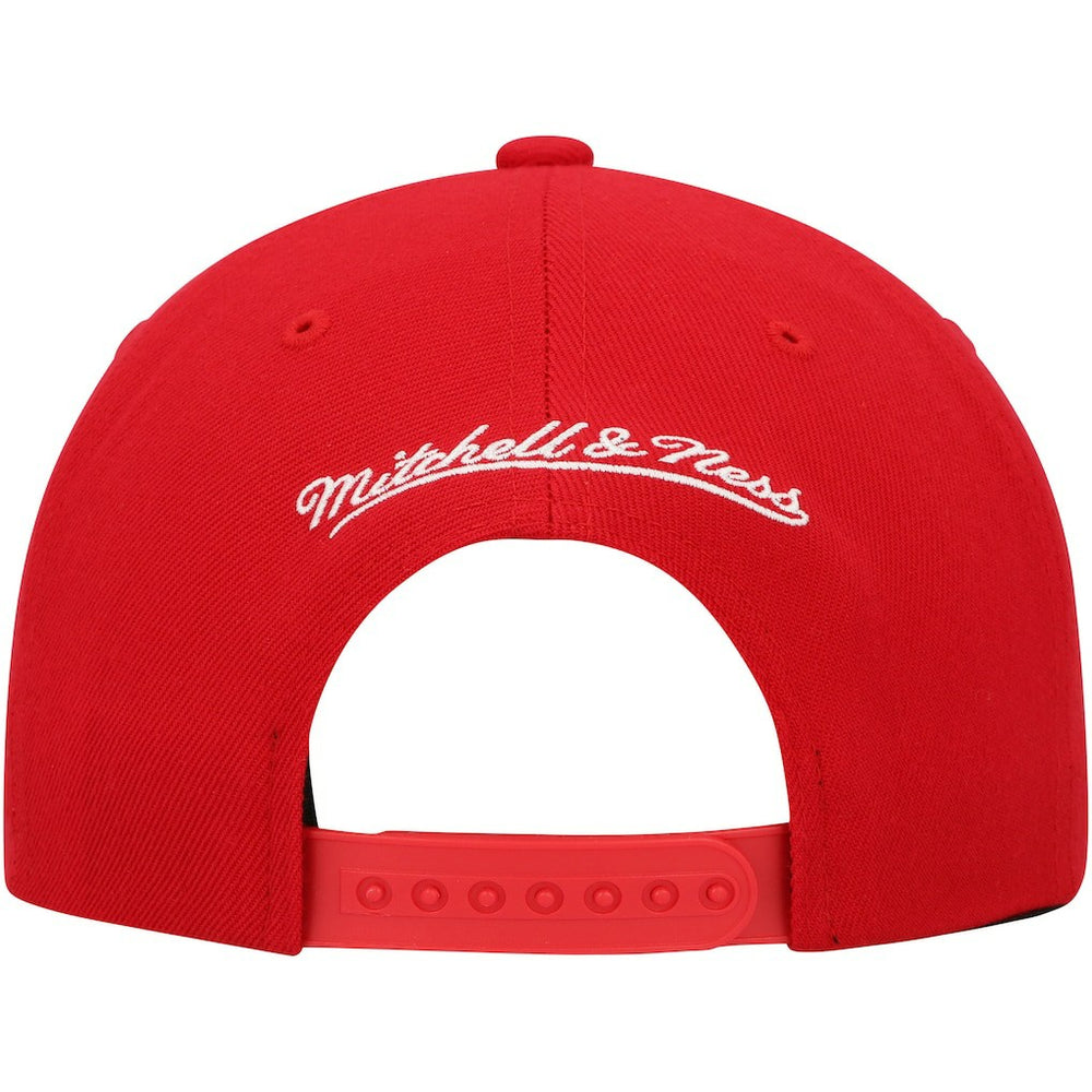 Mitchell & Ness Atlanta Hawks Hardwood Classics Team Ground 2.0 Snapback Hat