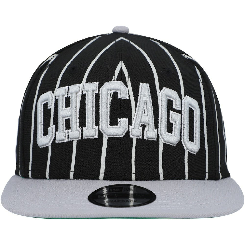 Black/Gray Chicago White Sox New Era City Arch 9FIFTY Snapback Hat