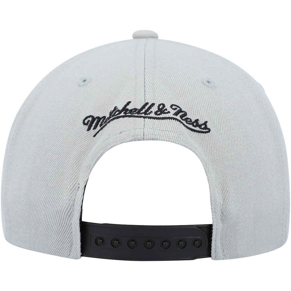 Mitchell & Ness Chicago Bulls Day One Snapback Hat
